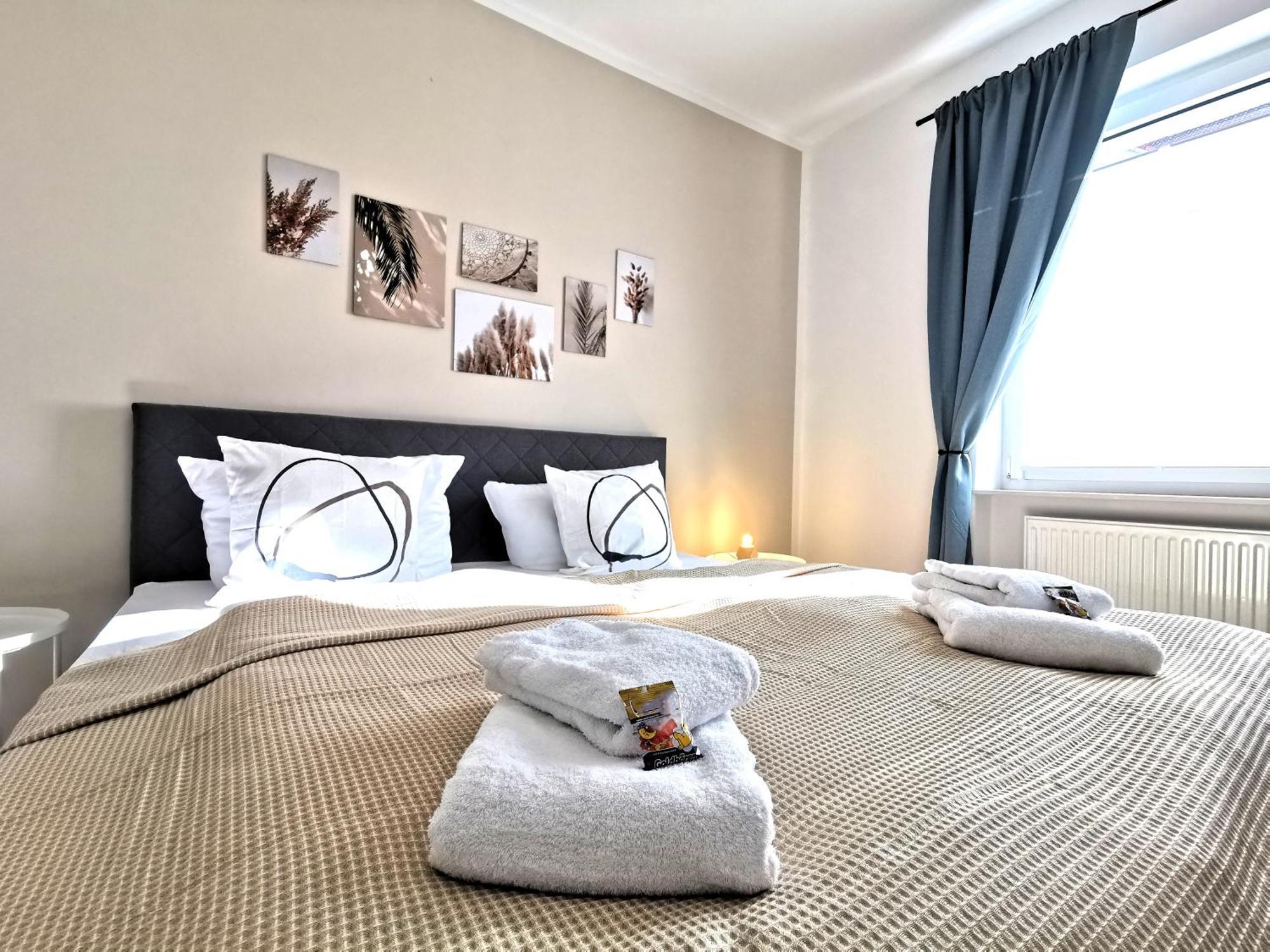 Bohnapartments Xl Suite - 2 Schlafzimmer Mit Balkon - Zentrum - Petersberg - Domplatz エアフルト エクステリア 写真
